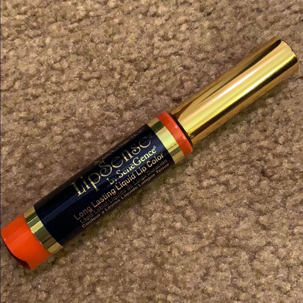 Lip sense